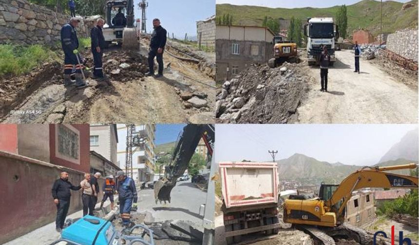 Kanalizasyon Arıza Ekibi, Hakkari'deki İki Ayrı Noktada Arızaları Giderdi