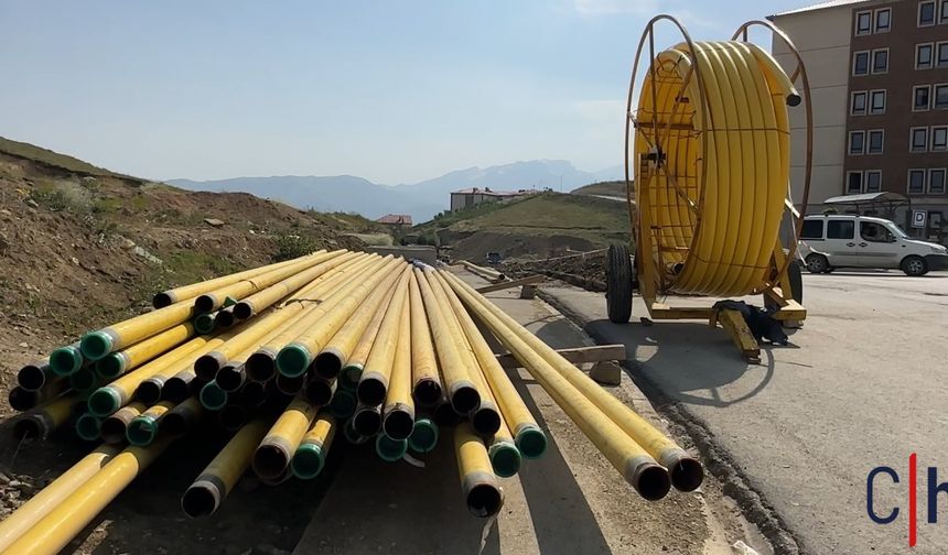 Yüksekova’da 5 Mahalleye Doğalgaz Müjdesi: Çalışmalar Başladı