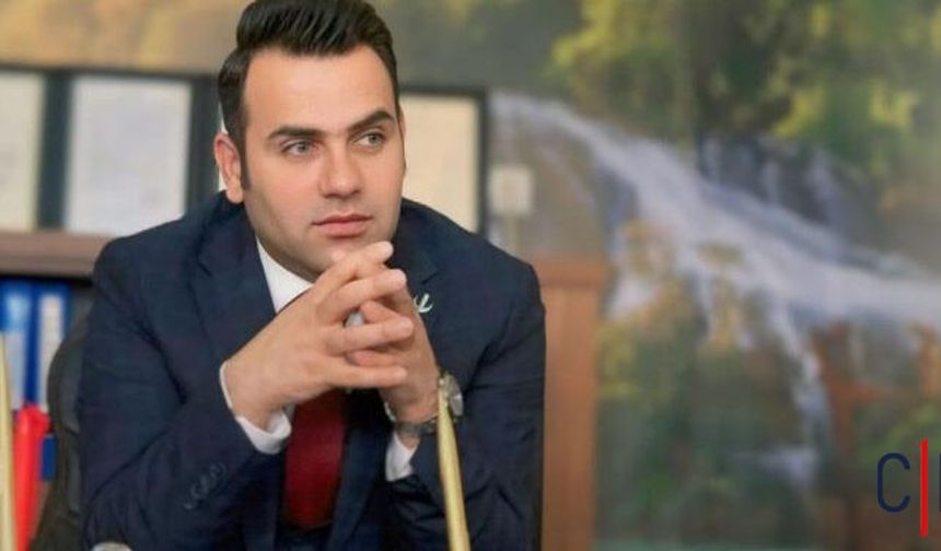 Hakkari'de Belediye Başkanı İstifa Etti
