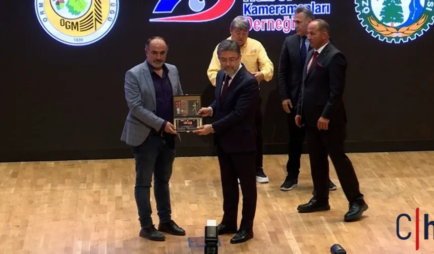 Hakkarili Gazeteci Şevket Herki Ödüllendirildi