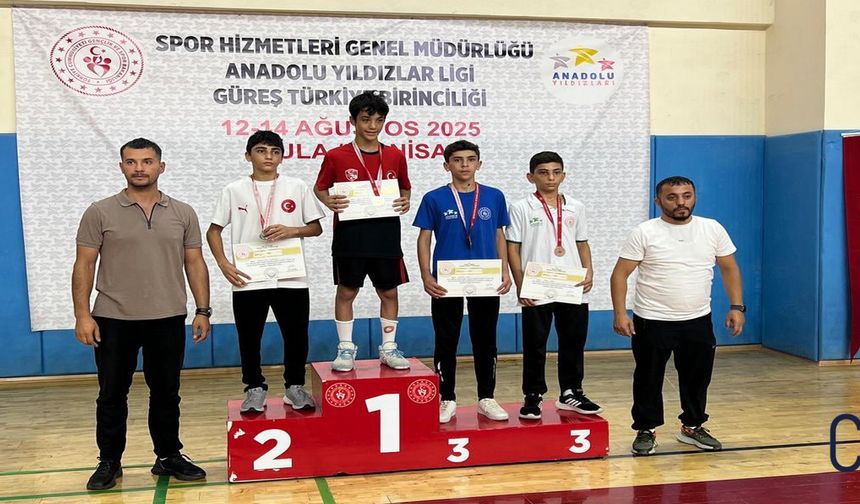 Hakkâri’yi Gururlandıran Başarı