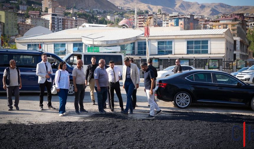 Hakkâri Valisi Ali Çelik, Acil Servis Yolu Çalışmalarını İnceledi