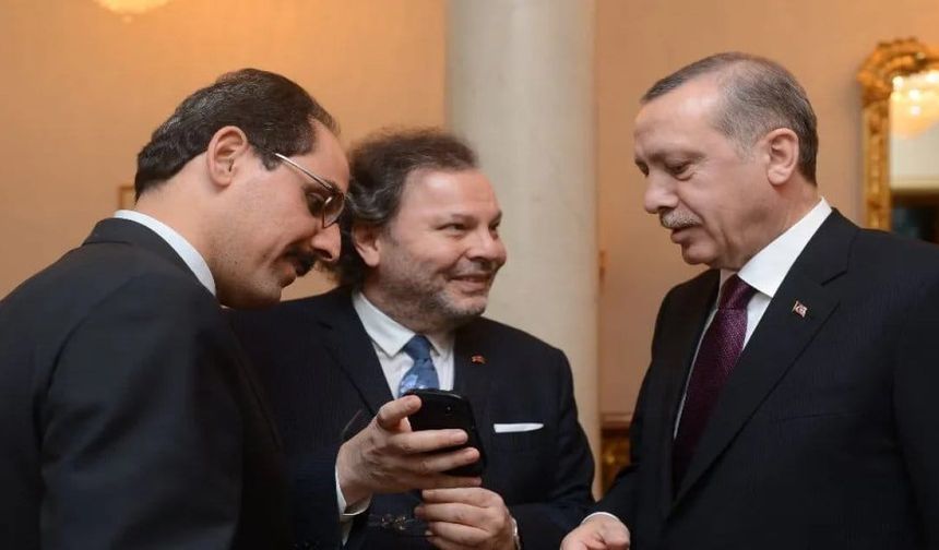 AKP'nin Kurucusu Cüneyd Zapsu Hakkında Yakalama Kararı Çıkarıldı!