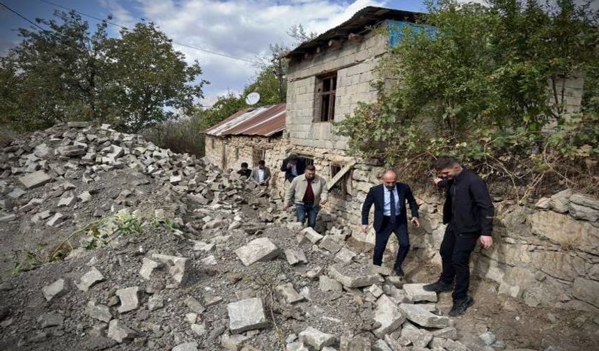 Çukurca Belediye Başkanı Demir, Sahadaki Çalışmaları Yerinde İnceledi