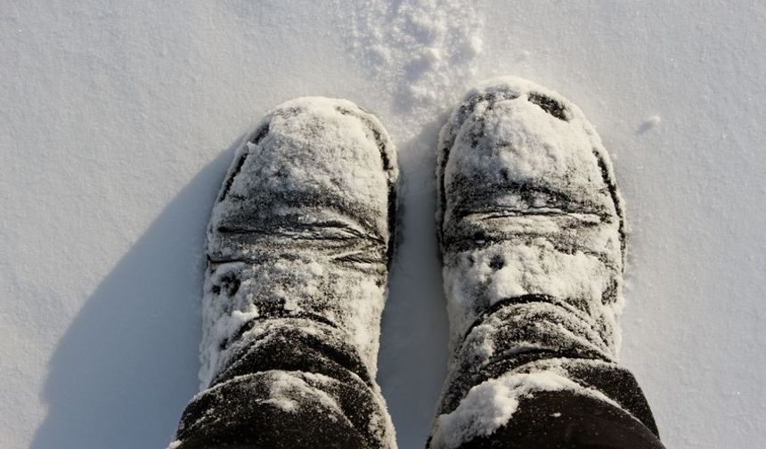 -20 Dereceye Kadar Etkili, Kışın Ayaklarınızı Sıcak Tutmanın Pratik Yolu