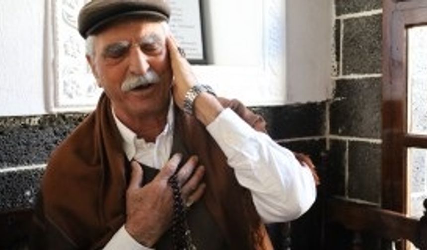 Dengbêj Evi 18 Yıldır Kürt Hafızasını Yaşatıyor