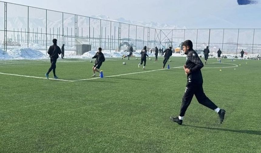 Yüksekova Belediyespor’da Sümbül Spor Mesaisi Sürüyor