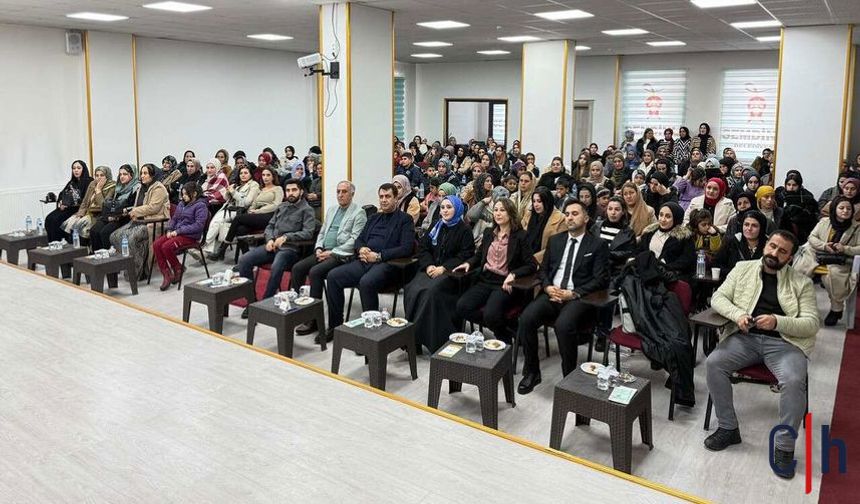 Kadınlara Yönelik Bağımlılıkla Mücadele Eğitimi Düzenlendi