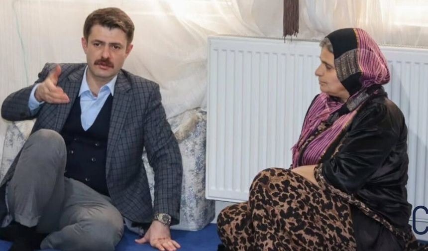 Çukurca Kaymakamı Cebeci Şehit Ailesini Ziyaret Etti