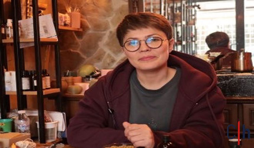 Akademisyenliğini Bıraktı, Mum Atölyesi Açtı: Hayatı Değişti!