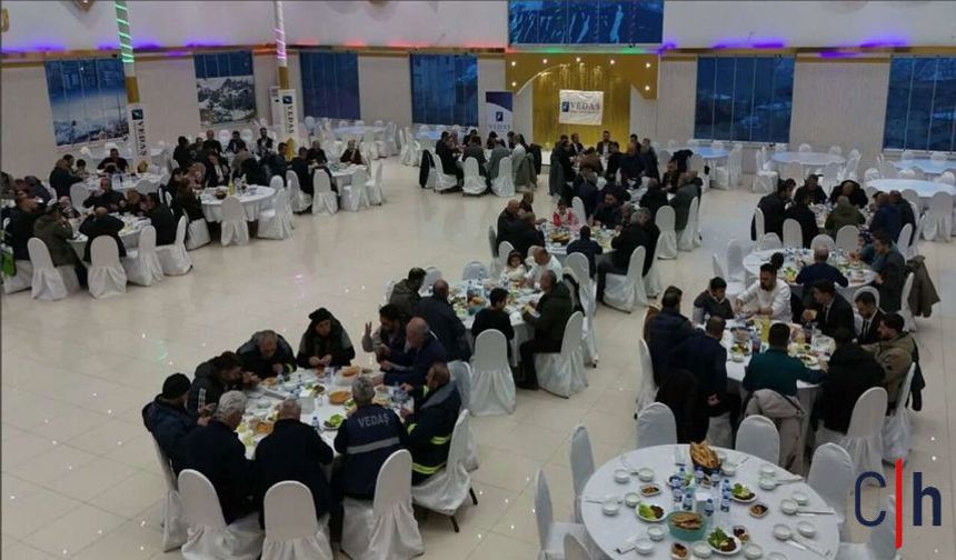 VEDAŞ Ailesi Geleneksel İftar Sofrasında Buluştu