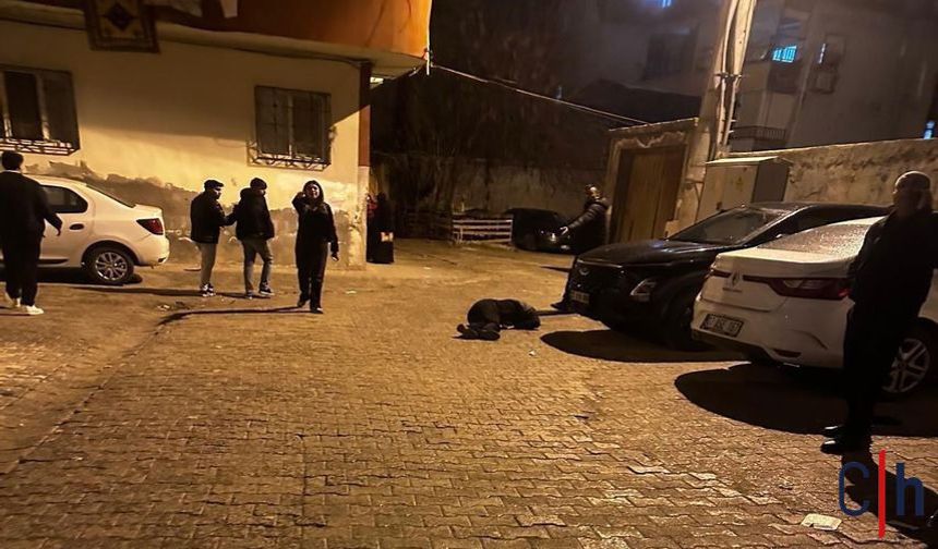 Sokak Ortasında Silahlı Saldırı: Genç Ağır Yaralandı