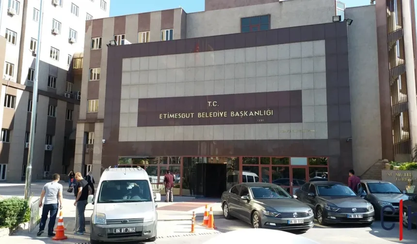 Etimesgut Belediyesi’ne Operasyon: 4 Kişi Gözaltına Alındı