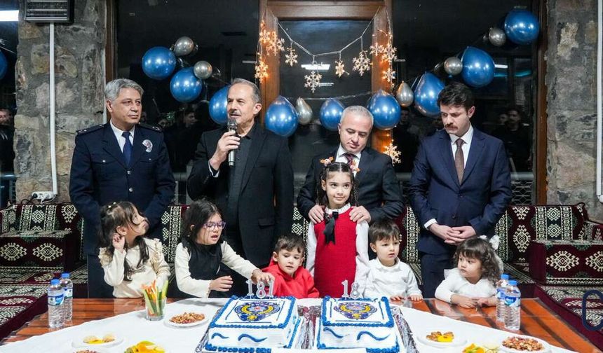 Vali Taşyapan Çukurca’da Emniyet Mensuplarıyla Buluştu