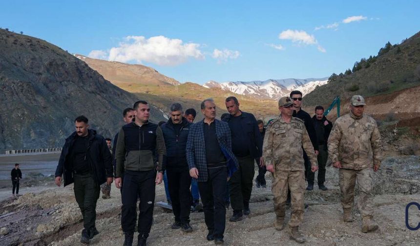 Hakkari–Van karayolunda kontrollü geçişler yeniden başladı