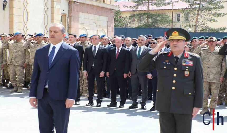 Hakkâri’nin Kurtuluşunun 108. Yılı Törenlerle Kutlandı