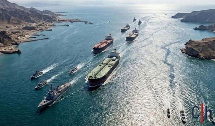 İran’dan Hürmüz Boğazı Açıklaması: “Abluka Kalkana Kadar Kapalı Kalacak”