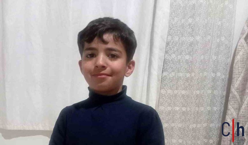 Hakkari'de dereye düşen çocuk için arama çalışması başlatıldı