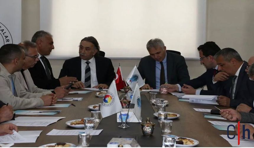 Hakkari’de sınır lojistik merkezi için ilk adım: Yüksekova’da hazırlık toplantısı yapıldı