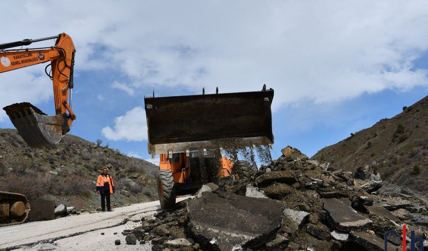 Hakkâri-Van Karayolunda Ulaşım Kontrollü Sağlanıyor
