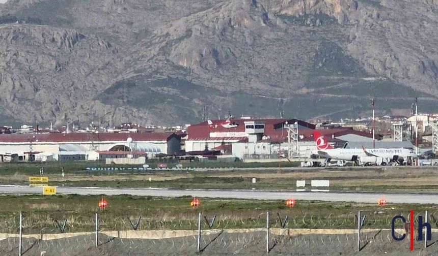 Hakkari'de Beyin Damarı Tıkanan Hasta Helikopterle Diyarbakır’a Yetiştirildi