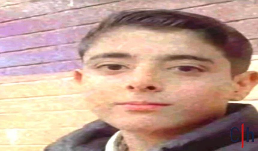 Yolun Karşısına Geçmek İsteyen Çocuğa Otomobil Çarptı! Küçük Sekvan Kurtarılamadı