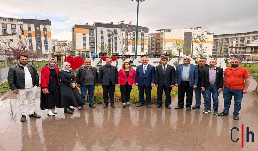 CHP Heyeti Yüksekova’da Sahaya İndi: Esnafın, Avukatın ve Şoförün Talepleri Not Edildi!