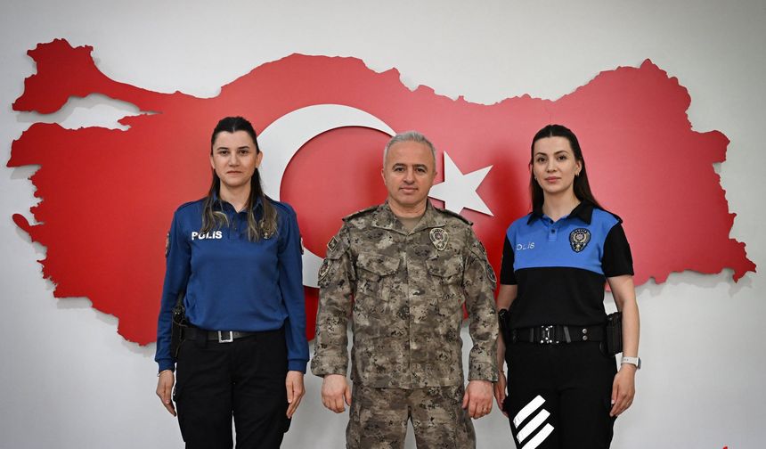 Hakkâri Emniyetinde Bayramlaşma: Müdür Ayata Personelle Bir Araya Geldi