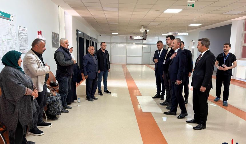 Hakkâri’de sağlık çalışanlarına bayram ziyareti