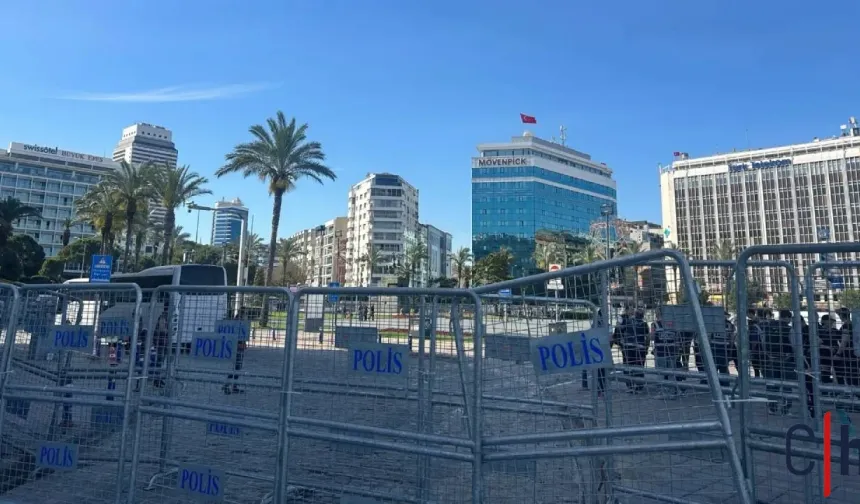 İzmir’de CHP Mitingi Öncesi Alan Tartışması: Cumhuriyet Meydanı Kararı Gerginlik Yarattı