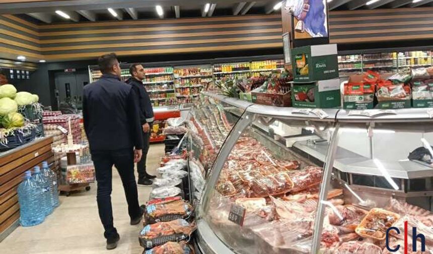 Hakkari’de Bayram Öncesi Sıkı Denetim: Kasap ve Marketler Mercek Altında
