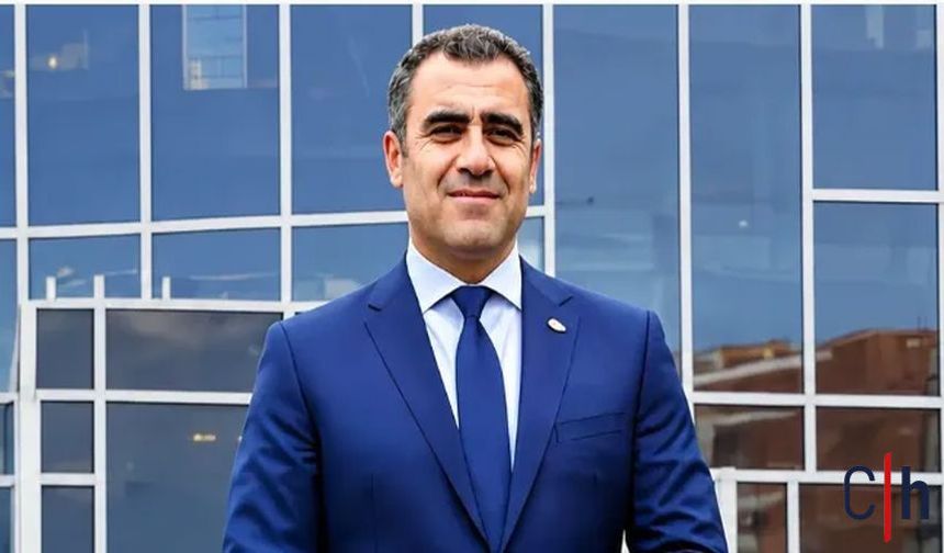 Hakkâri Belediyesi’nde Başkan Yardımcılığına Hamit Zibek Atandı
