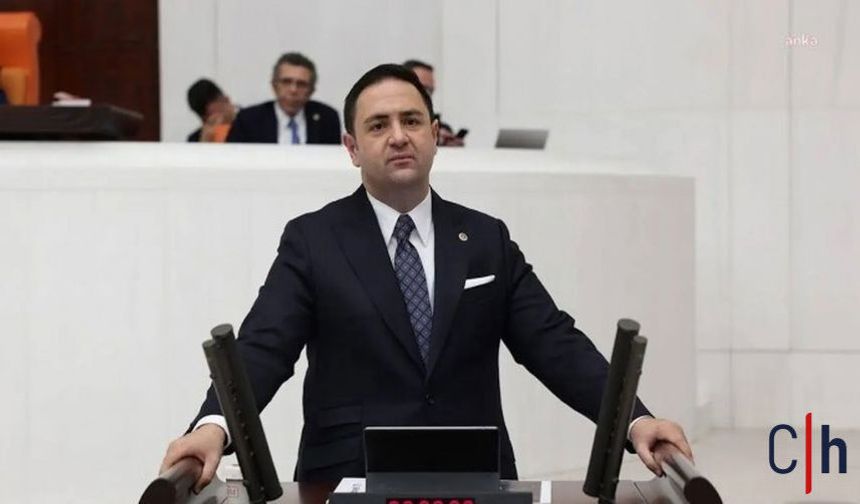 Umut Akdoğan’ın CHP Üyeliği Silindiğini İddia Etti