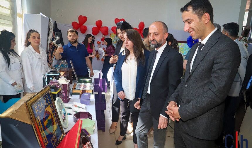 Çukurca’da El Emeği Eserler Sergilendi