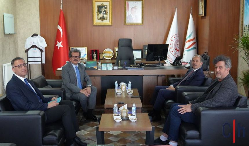 Hakkari Valisi İbrahim Taşyapan’dan DAKA’ya Ziyaret: Bölgesel Projeler Masada