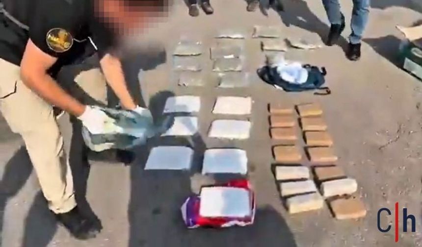 Hakkari'de 28 Kilogram Uyuşturucuyla Yakalanan Doktor Tutuklandı