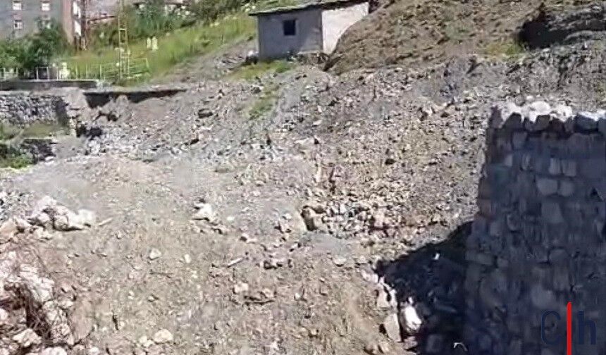 Kıran Mahallesi’nde Yarım Kalan İstinat Duvarı Tehlike Saçıyor