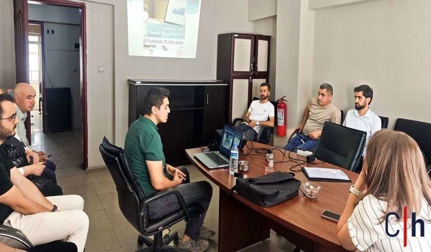Aile Sağlığı Merkezi Personeline Sosyal Hizmetler Eğitimi Verildi