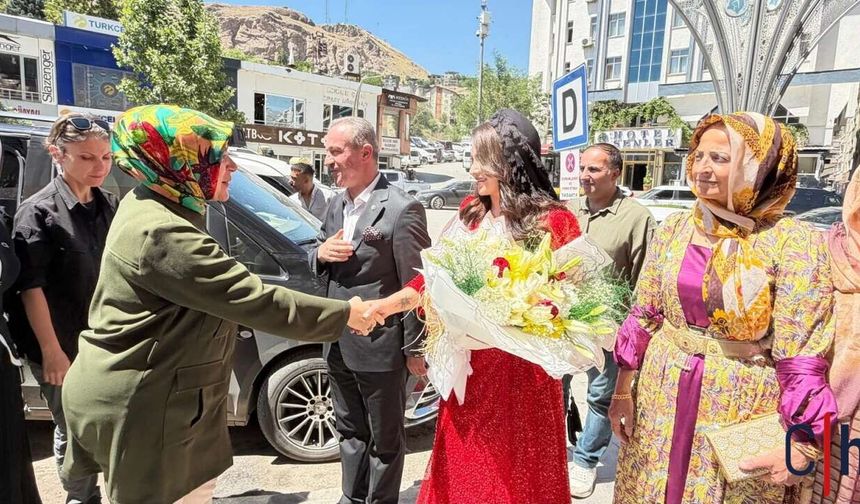 Tuğba Işık Ercan'dan Hakkari'ye "Terörsüz Türkiye" Kapsamında Ziyaret