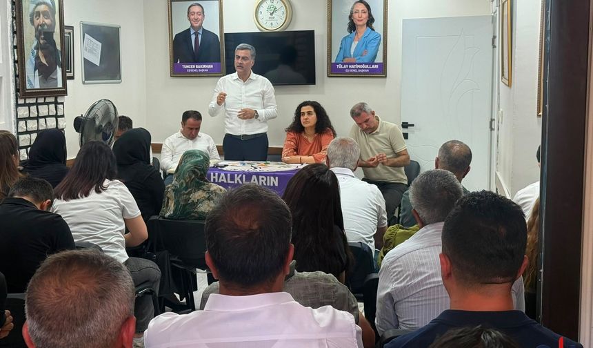 Hakkâri’de “Genel Süreç ve Komünal Yaşam” Buluşması Düzenlendi