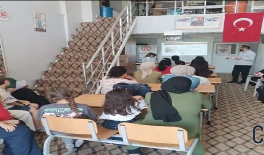 Hakkari’de Evlilik Öncesi Eğitim: Sağlıklı Ailenin Temelleri Anlatıldı