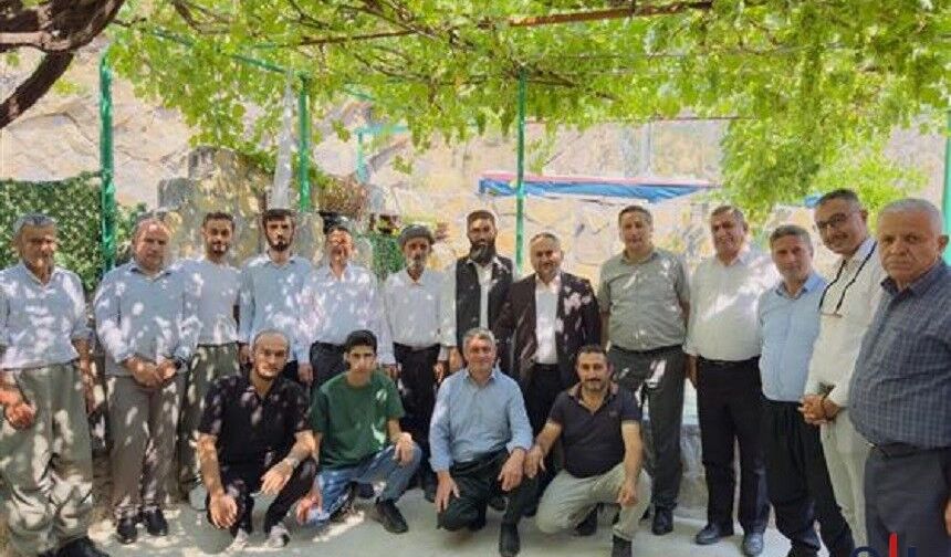 İl Müftüsü Hüseyin Okuş Geçimli Köyü'nde vatandaşlar ve din görevlileriyle buluştu