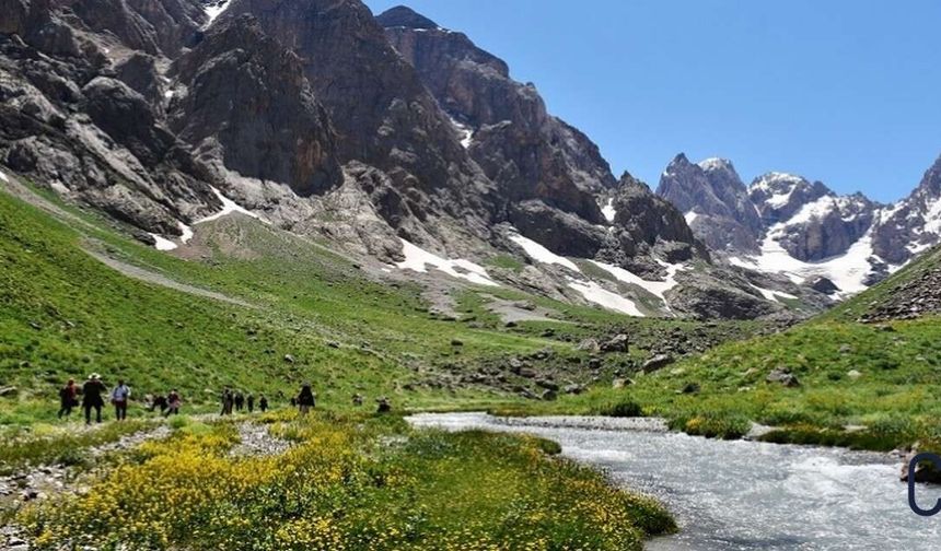 Cilo Sat Buzul Gölleri’nde yeni dönem: Giriş ücretli oldu