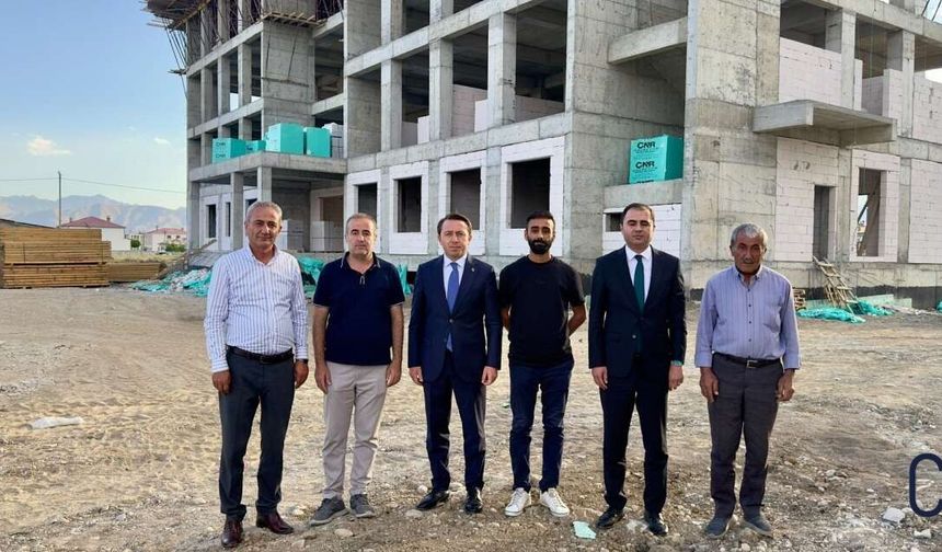 Yüksekova’da Fen Lisesi ve Pansiyon Projesinde Çalışmalar Sürüyor