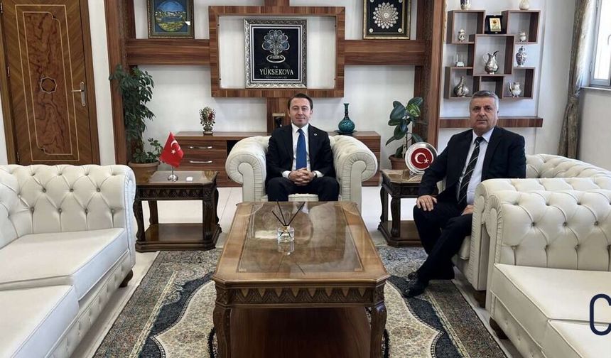 Başkan Yaşar'dan Yüksekova Kaymakamı Hülür’e ziyaret