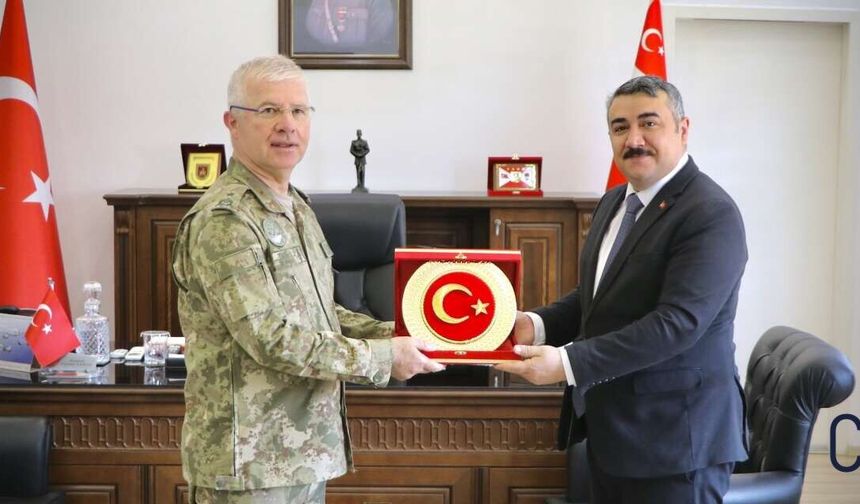 Kaymakam Yazıcı’dan Tuğgeneral Yazgan’a ziyaret