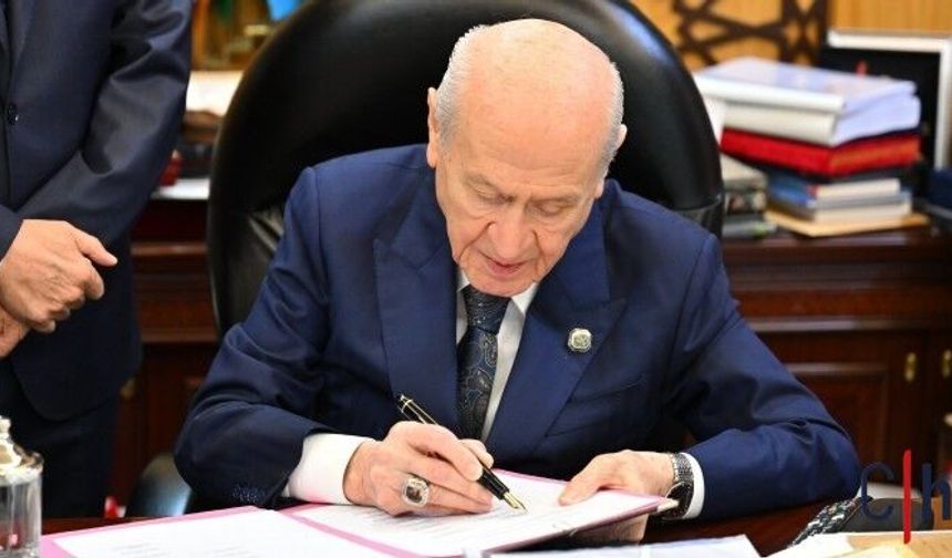 Bahçeli ‘çerçeve yasa’ taslağını imzaladı