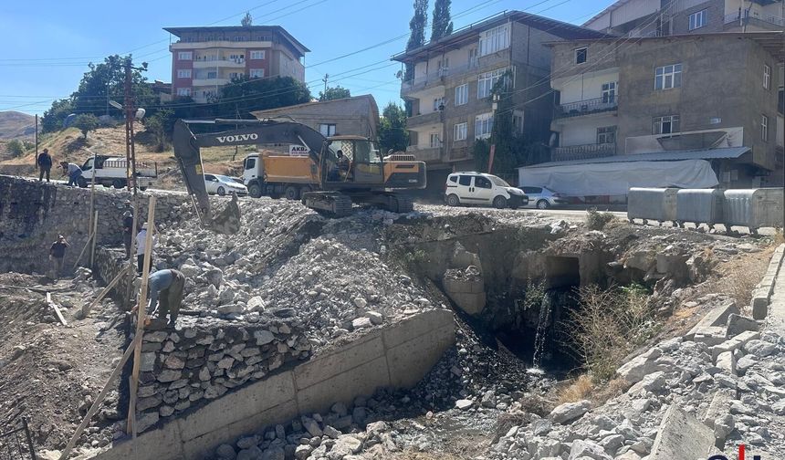 Hakkâri’de Merzan Sanayi Kavşağı yenileniyor