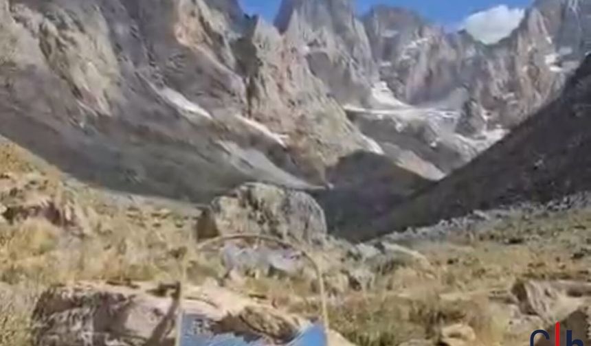 Cilo Vadisi’nde Doğaya Terk Edilen Ayna Tepki Çekti