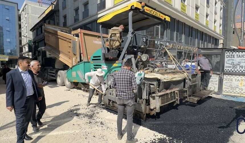 Yüksekova’da asfalt çalışması tamamlandı